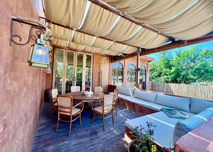 Villa The Rose Moon - *